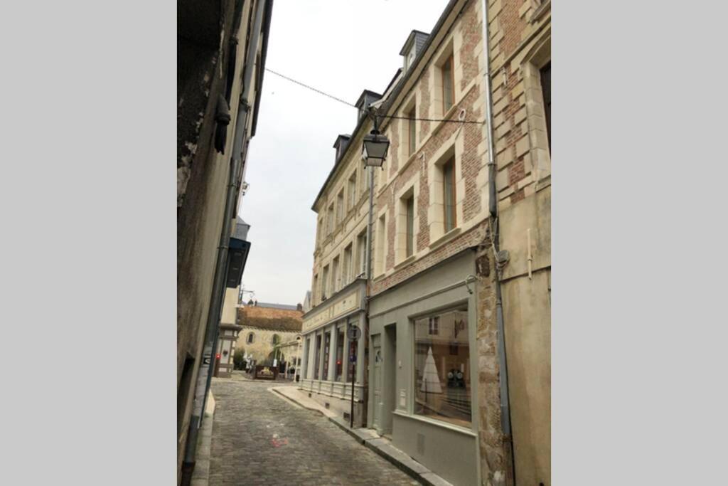 Laon : « Suite Privee Au Pied De La Cathedrale » Экстерьер фото